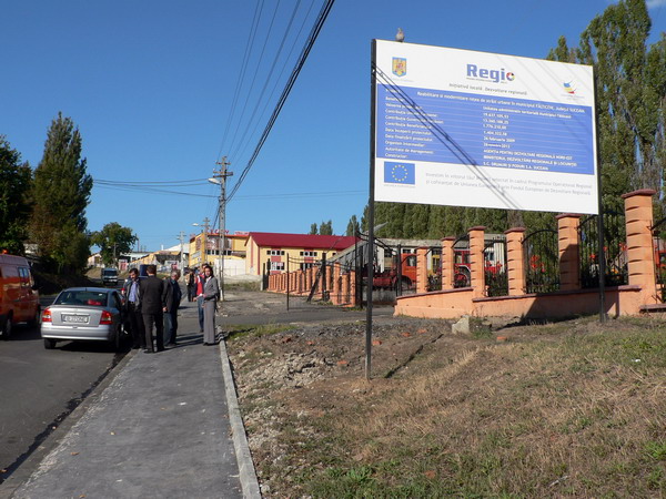 1.3 strat uzura trotuar str. Plt Ghinita 3.jpg